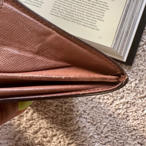 Authentic Louis Vuitton Monogram Portefeuille Sarah Long Wallet - Picture 9 of 16